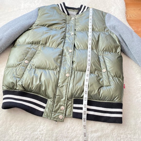 Levi's Mixed-Media Quilted Varsity Bomber Jacket, Gray/Green, Medium - Picture 11 of 13